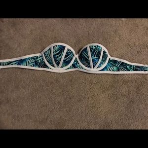 PINK STRAPLESS BATHING SUIT TOP